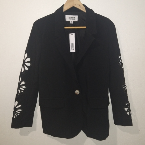 NWT BB DAKOTA x STEVE MADDEN Black Eyelet Cutout Blazer - Picture 9 of 9